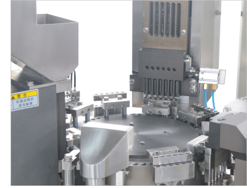 NJYF-300C工业尺寸3软胶囊填充机